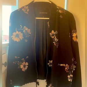 Women’s floral light jacket